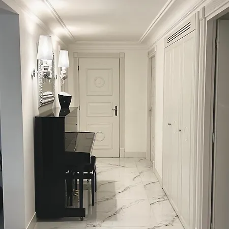 Luxury Sea View Penthouse, Monaco Border, 150m2, Parking Apartment *